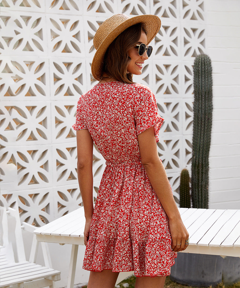Elegantes Rüschen-Kleid mit Blumenmuster für Frühlingstage