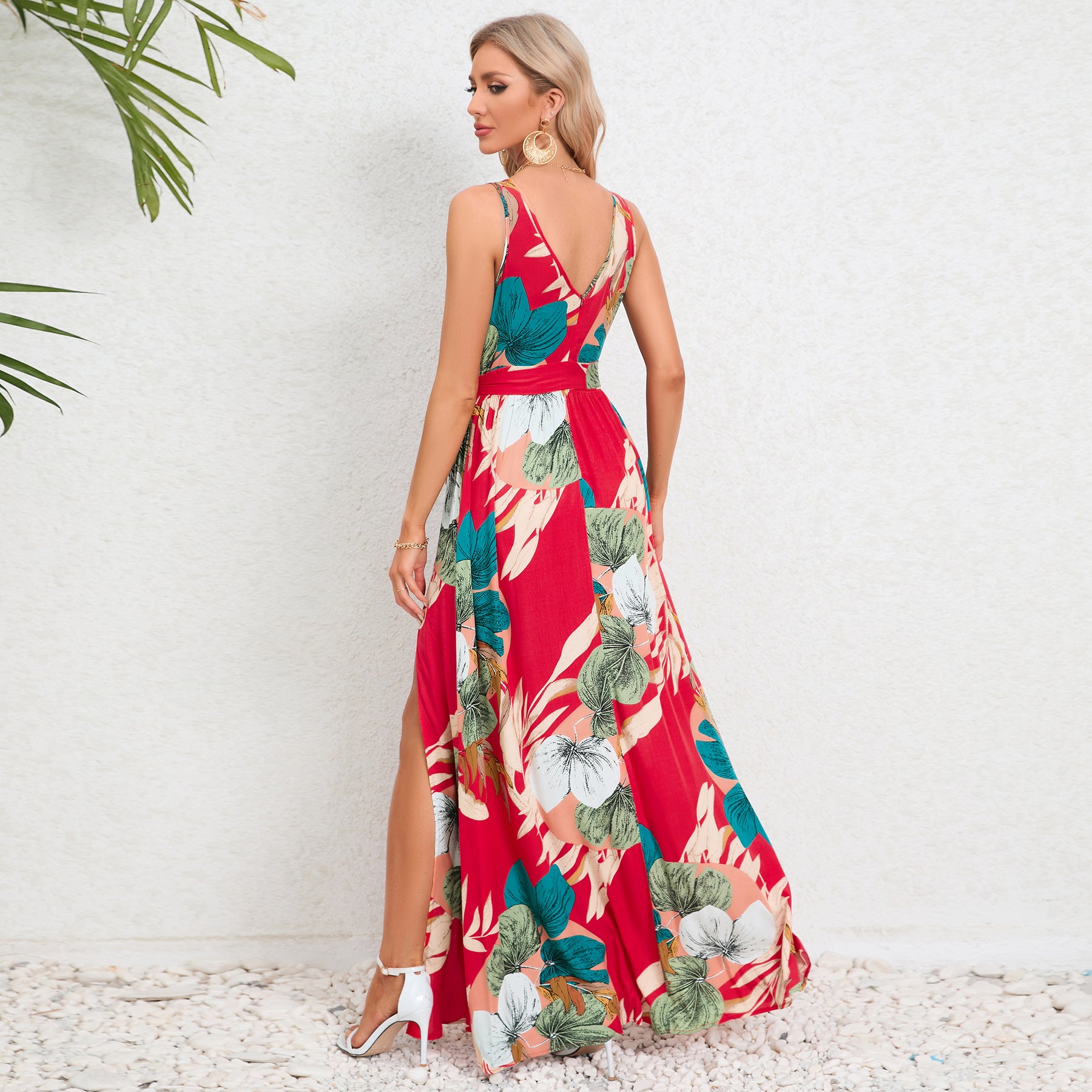 Frühlingshaftes Maxikleid mit Blumenprint für besondere Anlässe