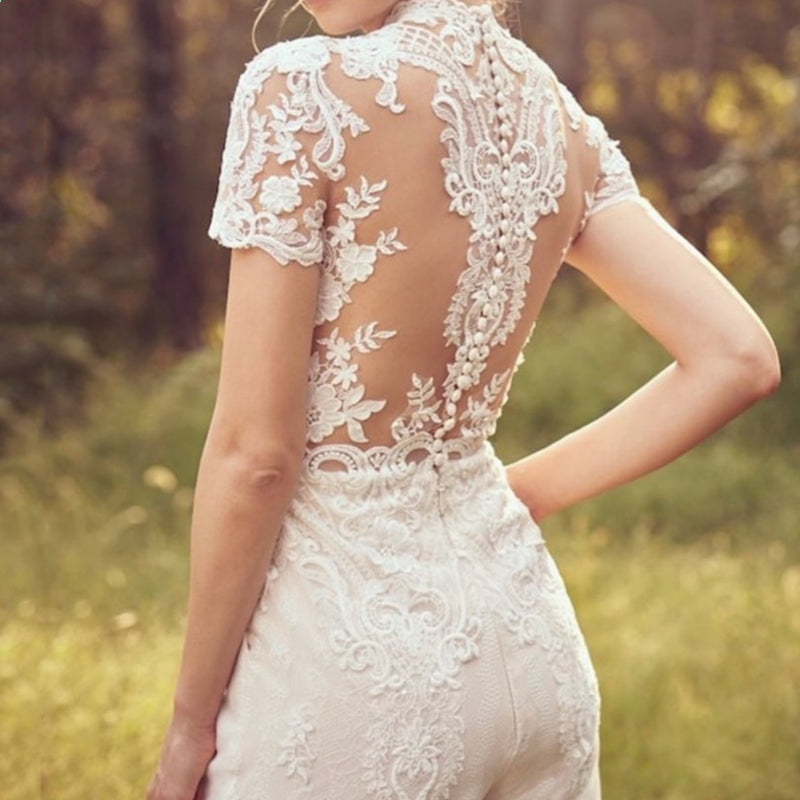 Eleganter Braut-Jumpsuit Kurzarm Perfekt für Ihre Hochzeit