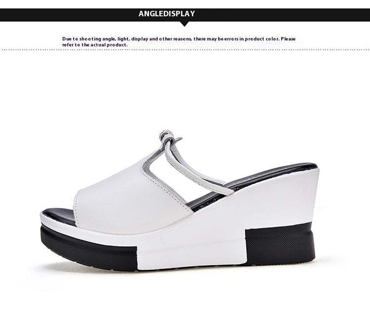 Glamouröse Keilplattform Sandalen mit Strass für den Frühling