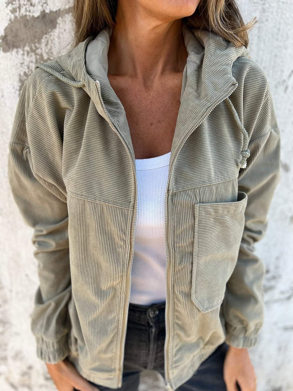 Leichte Kapuzenjacke für Damen Perfekt für den Frühling
