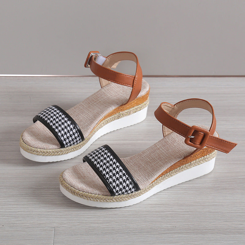 Elegante Hahnentritt-Sandaletten Perfekt für den Sommer