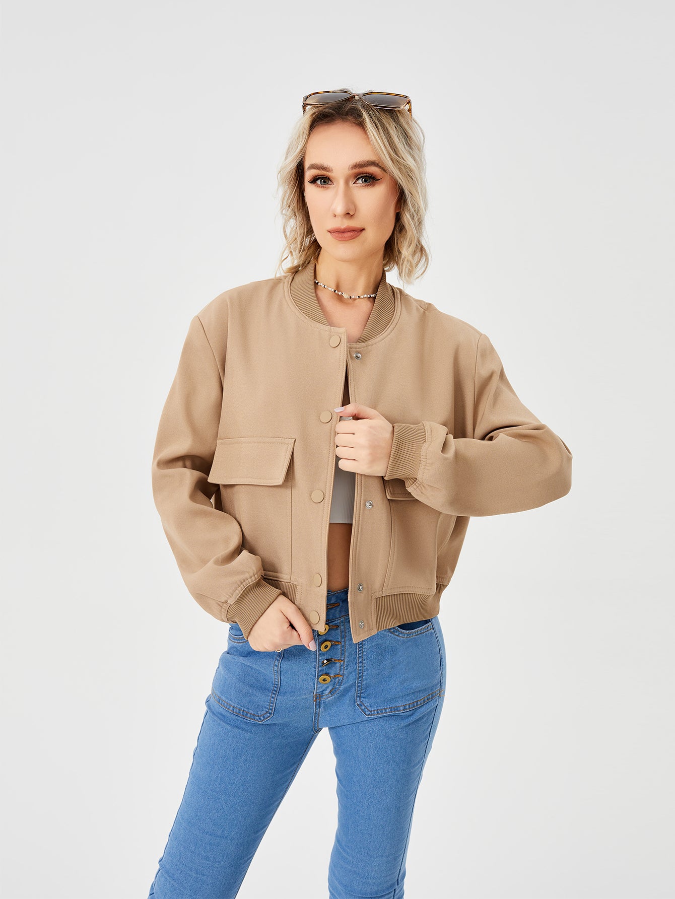Leichte Cropped Bomberjacke für Frühlings-Styles