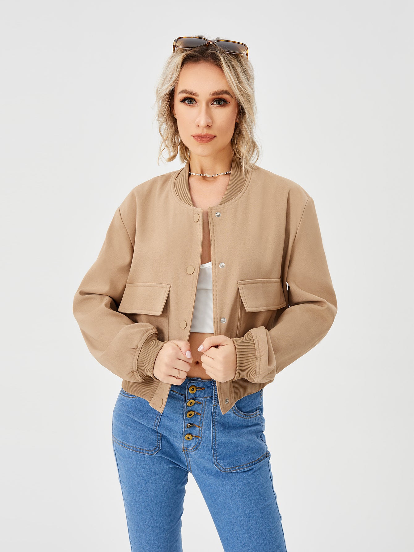 Leichte Cropped Bomberjacke für Frühlings-Styles