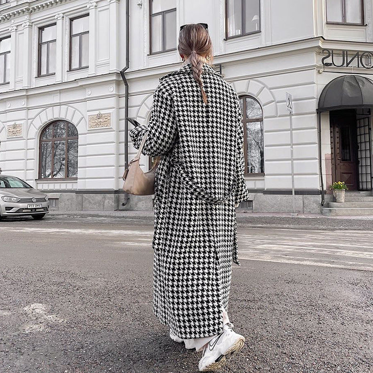 Eleganter Hahnentritt-Trenchcoat Perfekt für Frühlingstage