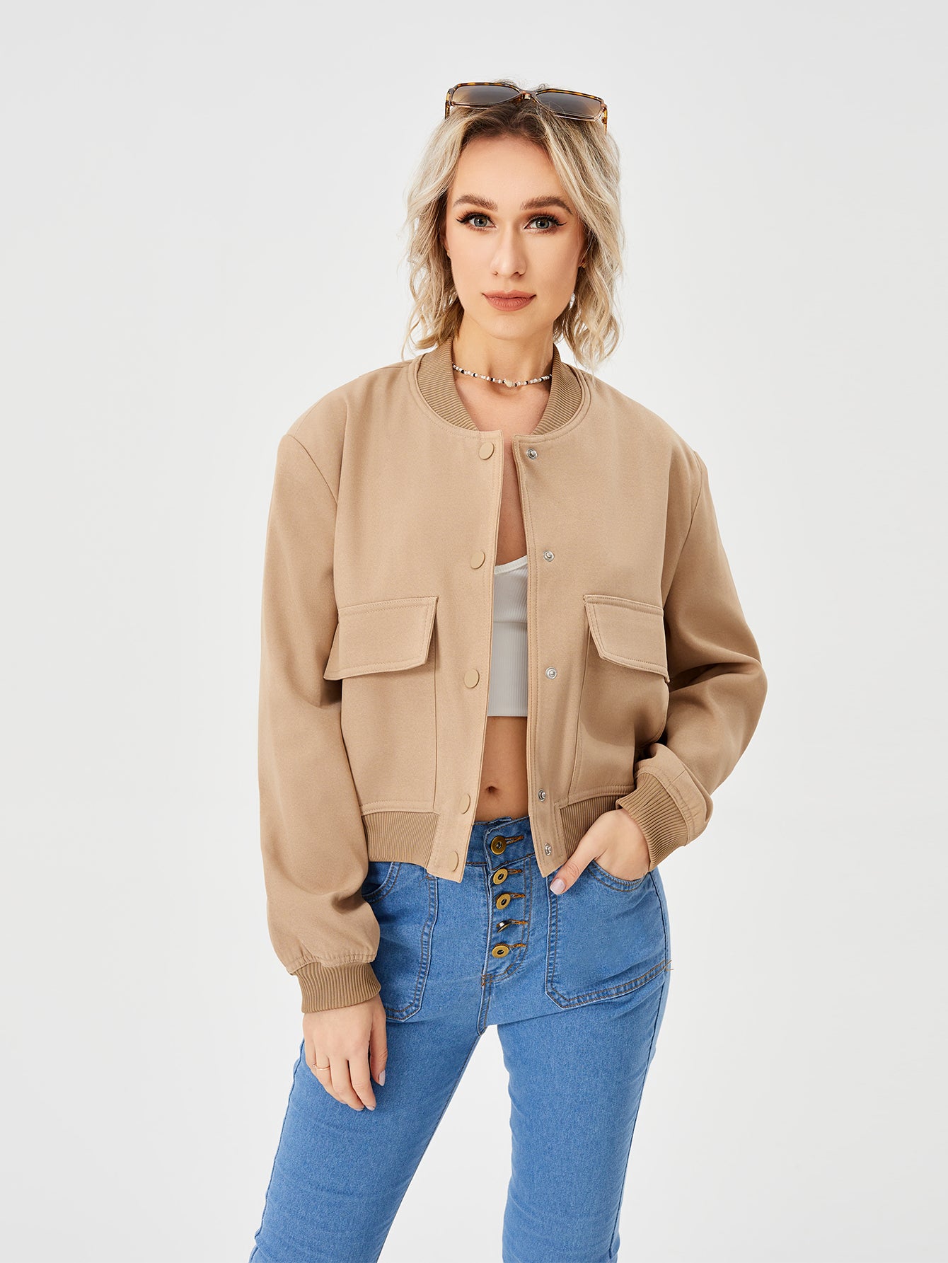 Leichte Cropped Bomberjacke für Frühlings-Styles