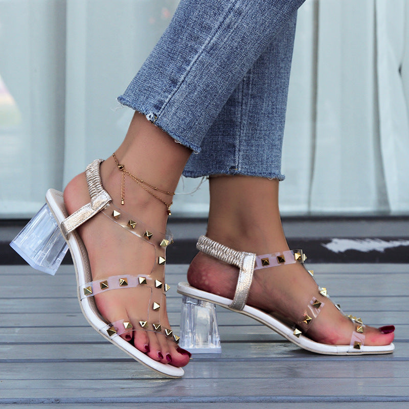 Transparente Nieten-Sandalen für Alltag & Events