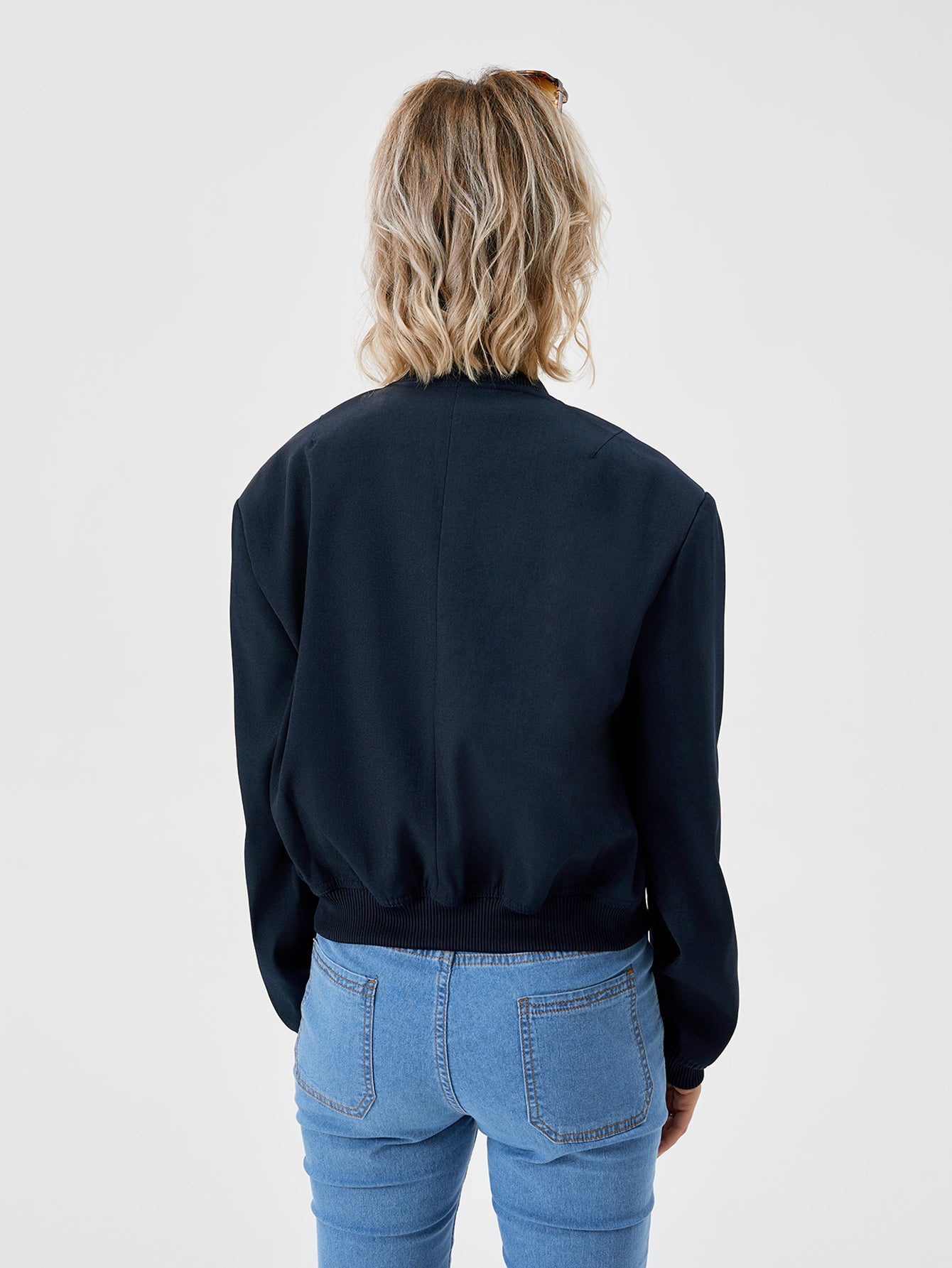 Leichte Cropped Bomberjacke für Frühlings-Styles