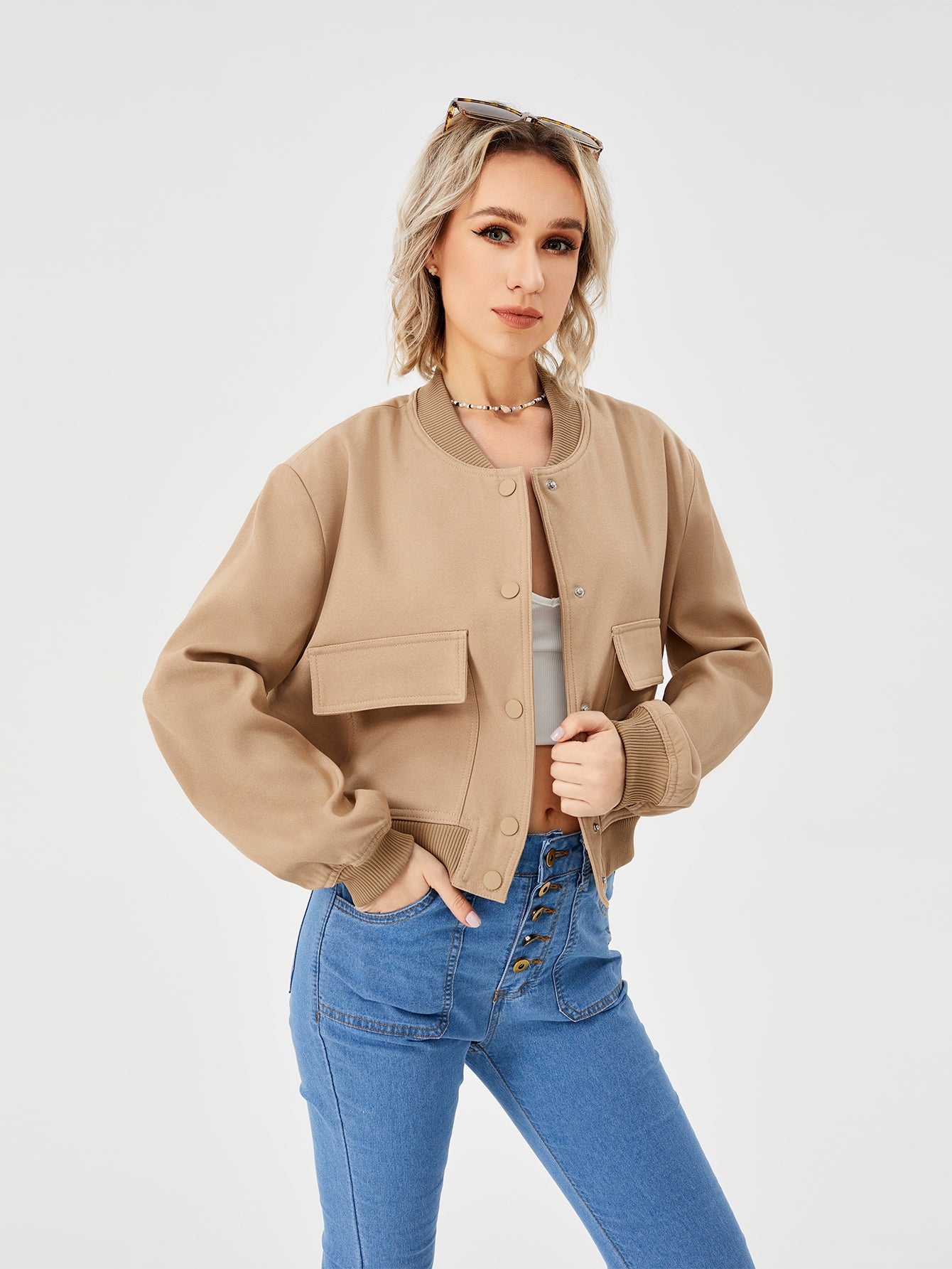 Leichte Cropped Bomberjacke für Frühlings-Styles