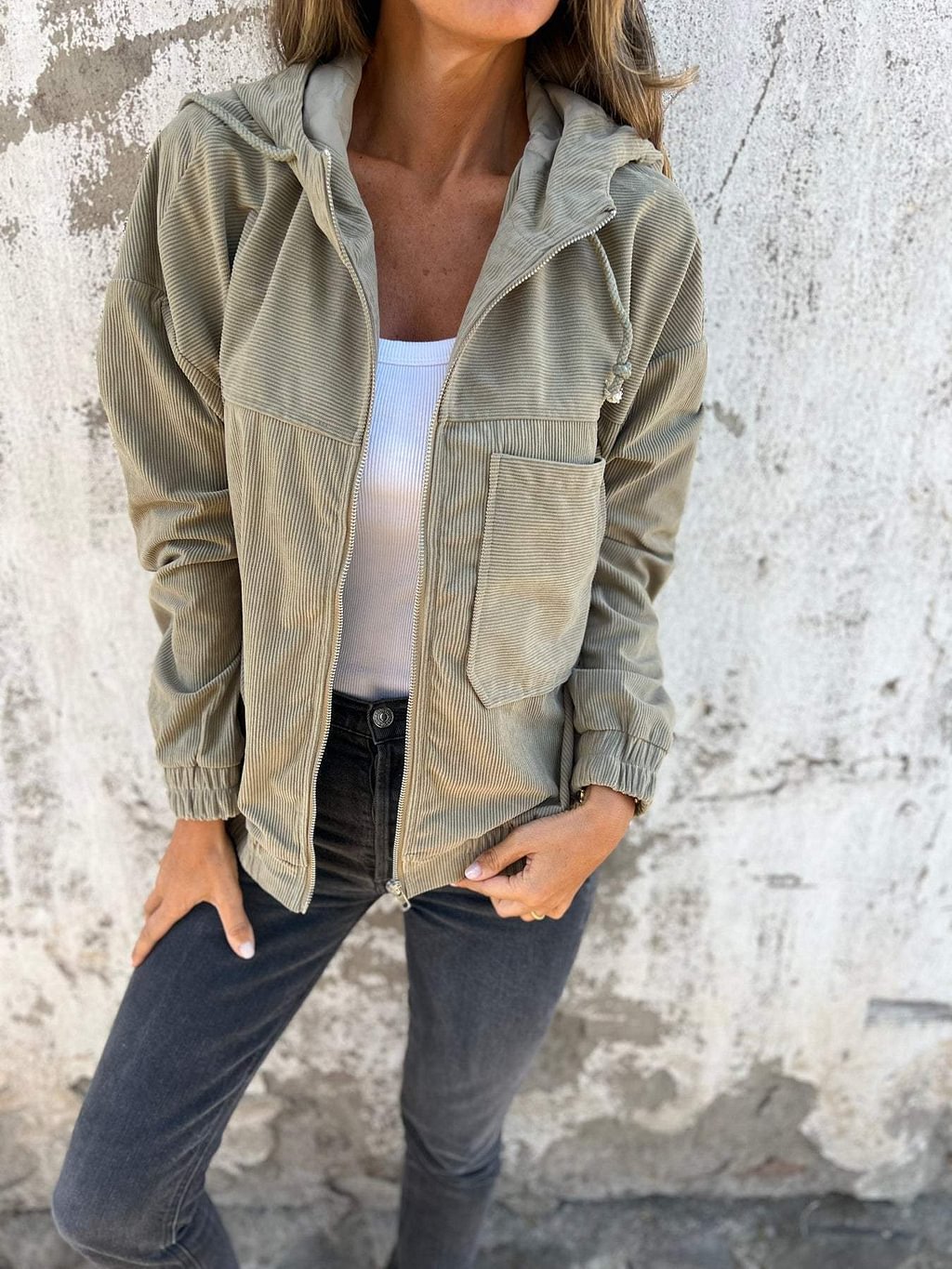 Leichte Kapuzenjacke für Damen Perfekt für den Frühling