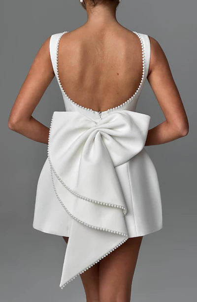 Elegantes A-Linien Kleid mit Schleife Perfekt für Partys