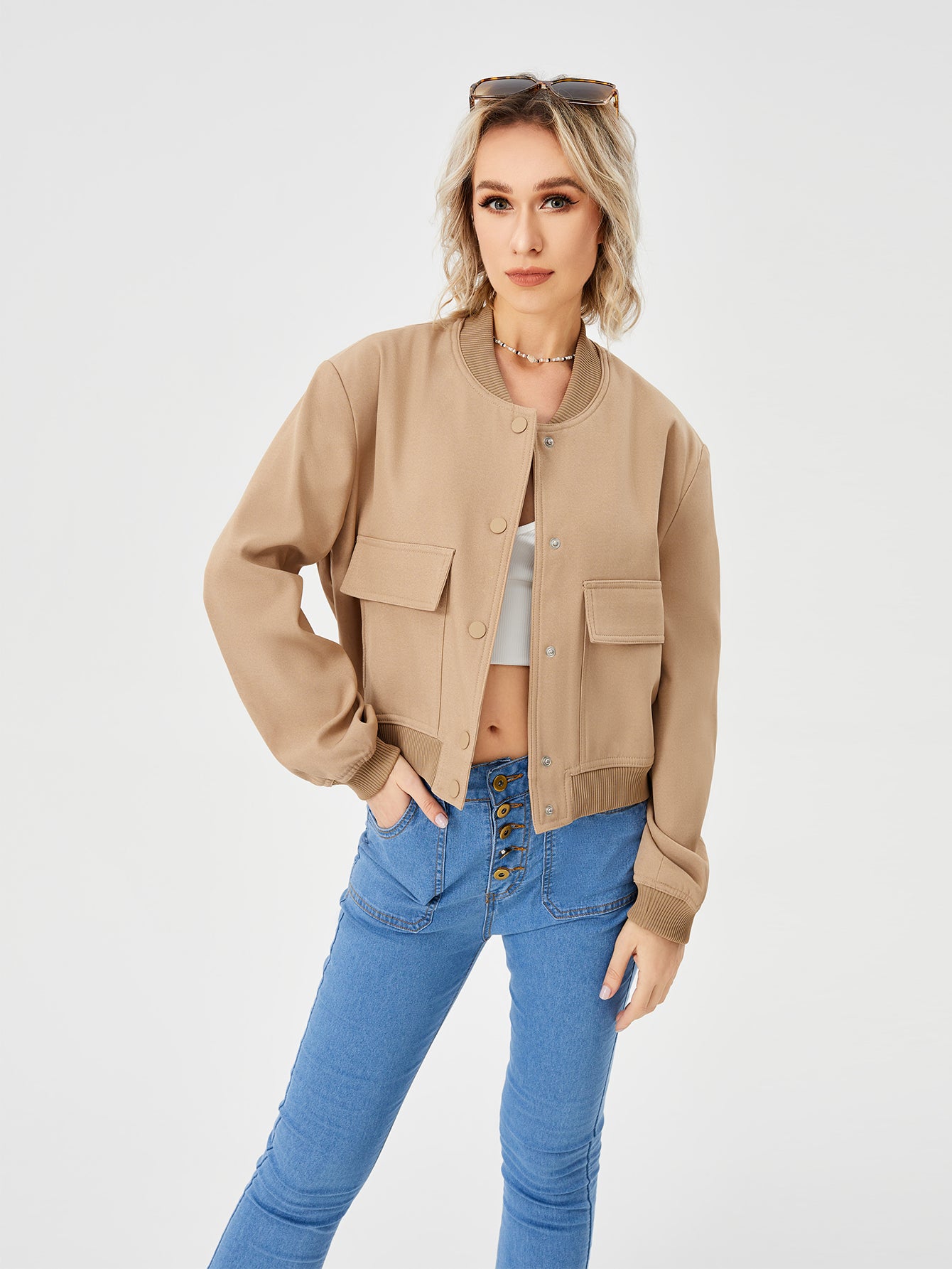 Leichte Cropped Bomberjacke für Frühlings-Styles