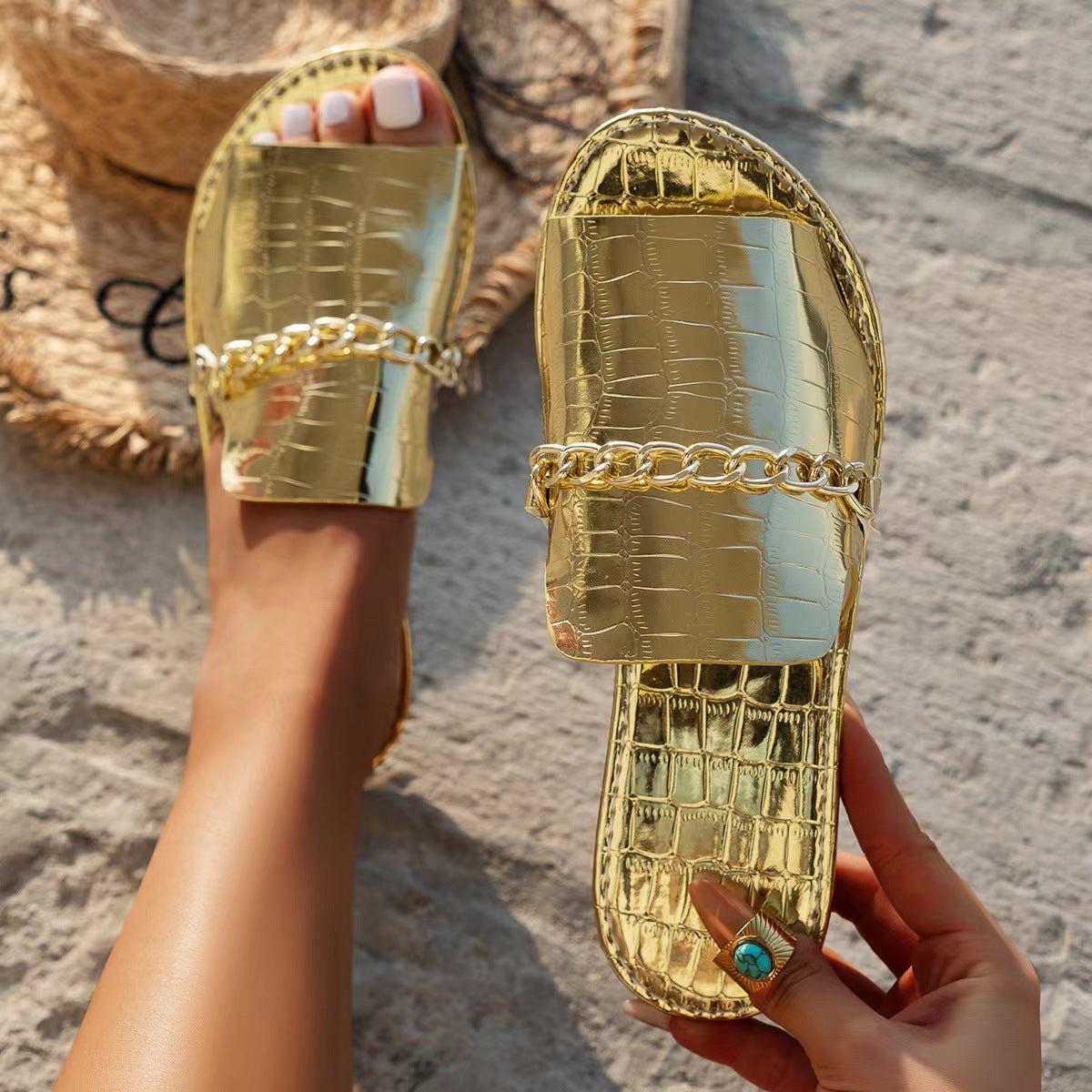 Sommerliche Kettensandalen für Strand & Freizeit