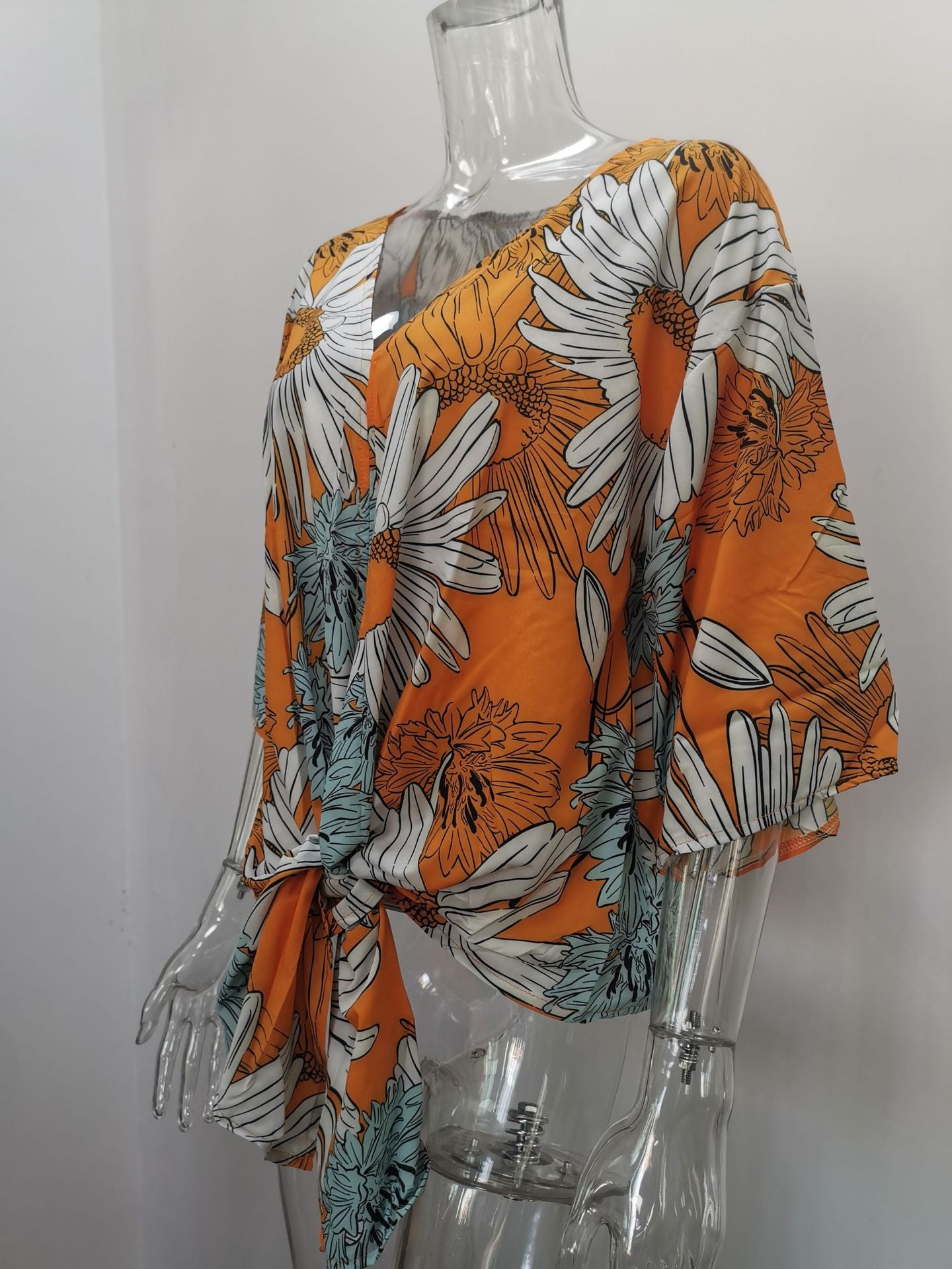 Elegantes V-Ausschnitt-Top für Frühling und Sommer