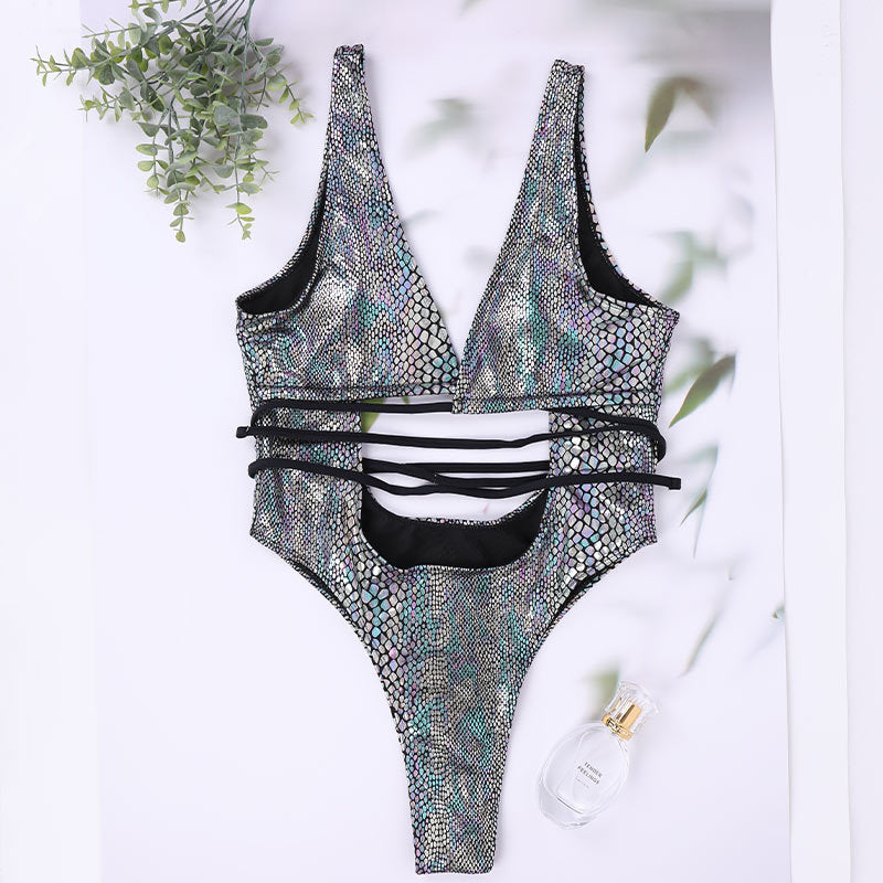 Eleganter Strappy Badeanzug für Strand & Pool