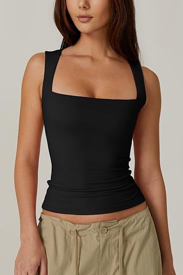 Elegant Square-Neck Top Slim Fit für Alltag und Freizeit