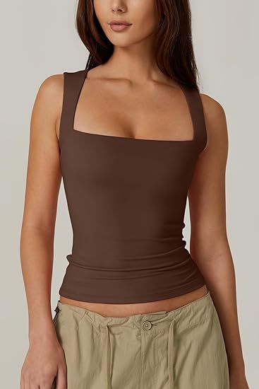 Elegant Square-Neck Top Slim Fit für Alltag und Freizeit