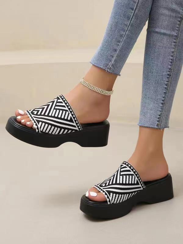 Modische Plateau-Slipper für Alltag und Freizeit