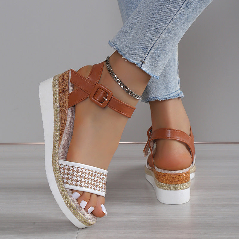 Elegante Hahnentritt-Sandaletten Perfekt für den Sommer