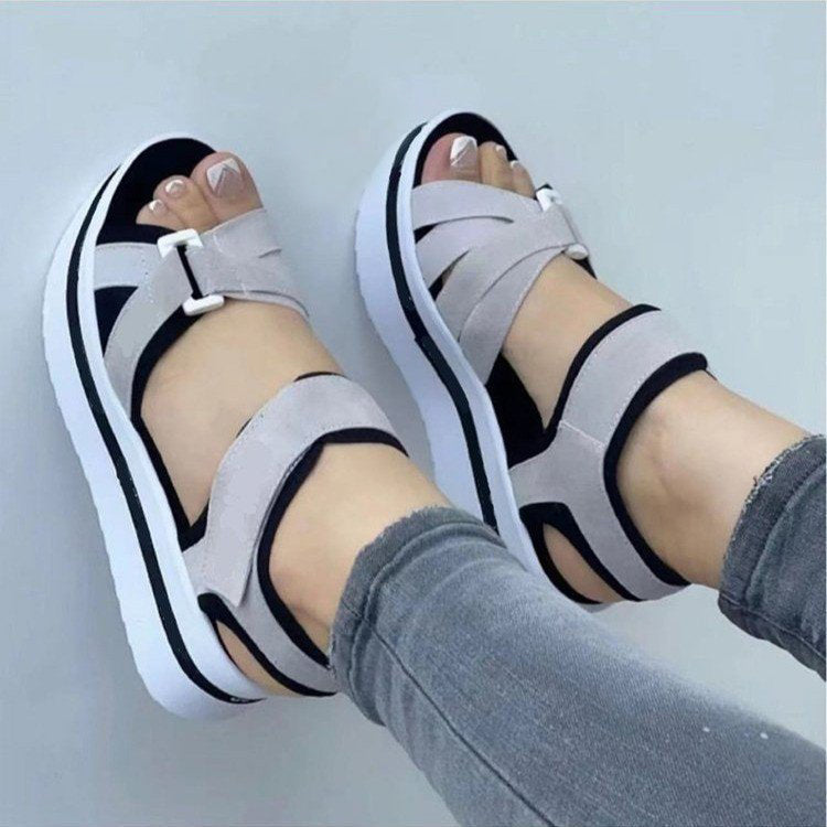 Stilvolle Plattform Sandalen für Komfort und Sommerfreude