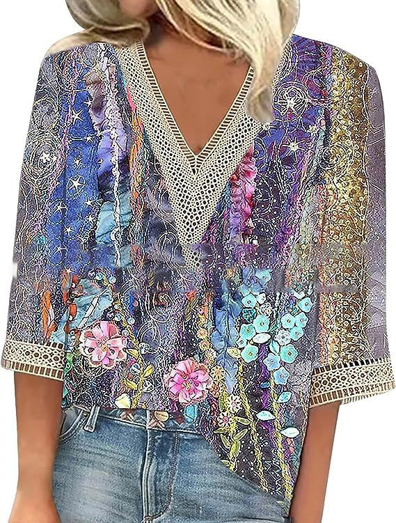 Blumiges V-Ausschnitt T-Shirt für Frühlingslooks