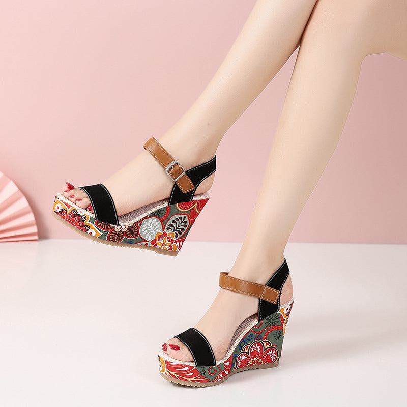 Blumen Wedge Sandalen Sommerfarben für Damen