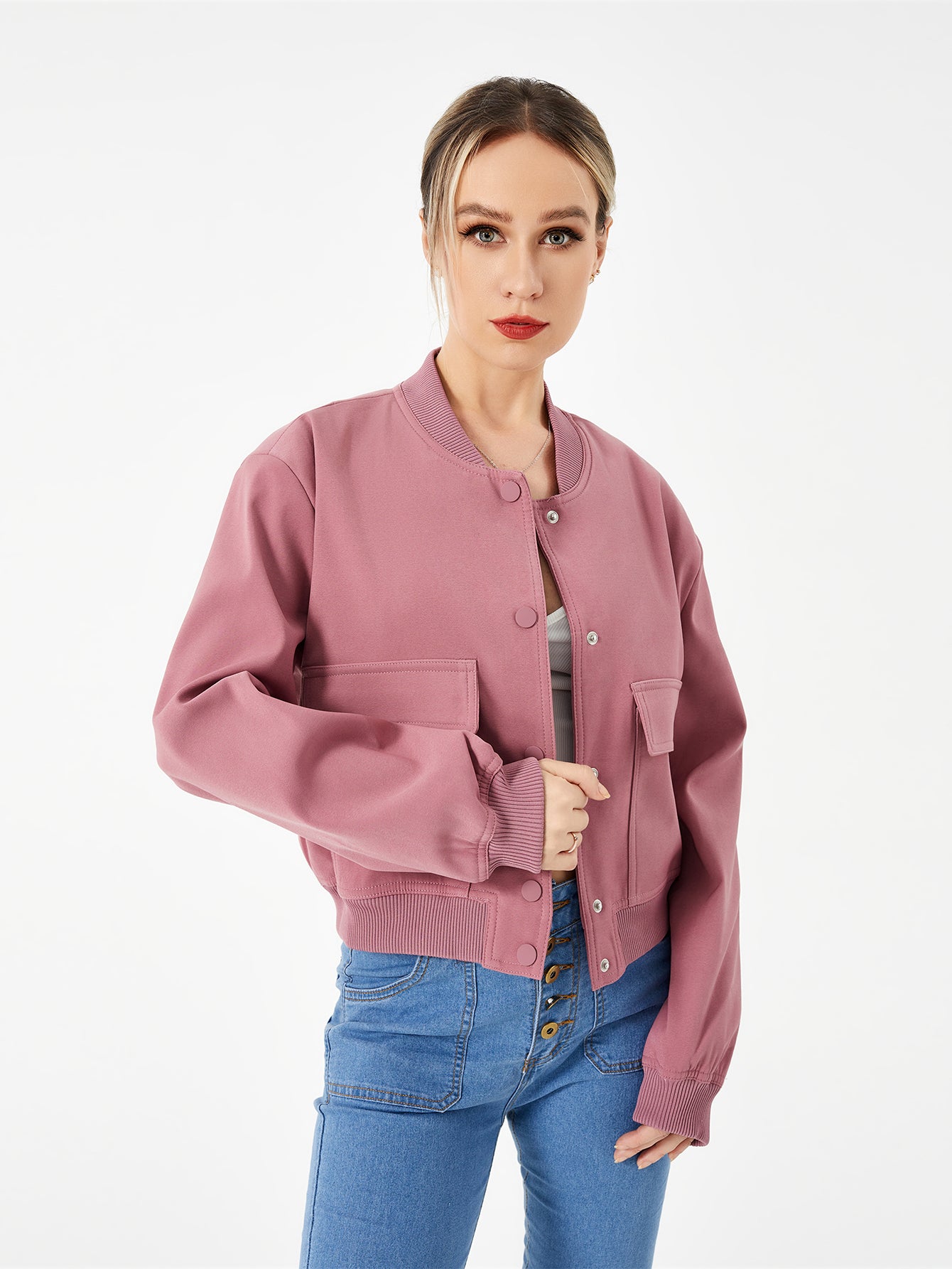 Leichte Cropped Bomberjacke für Frühlings-Styles