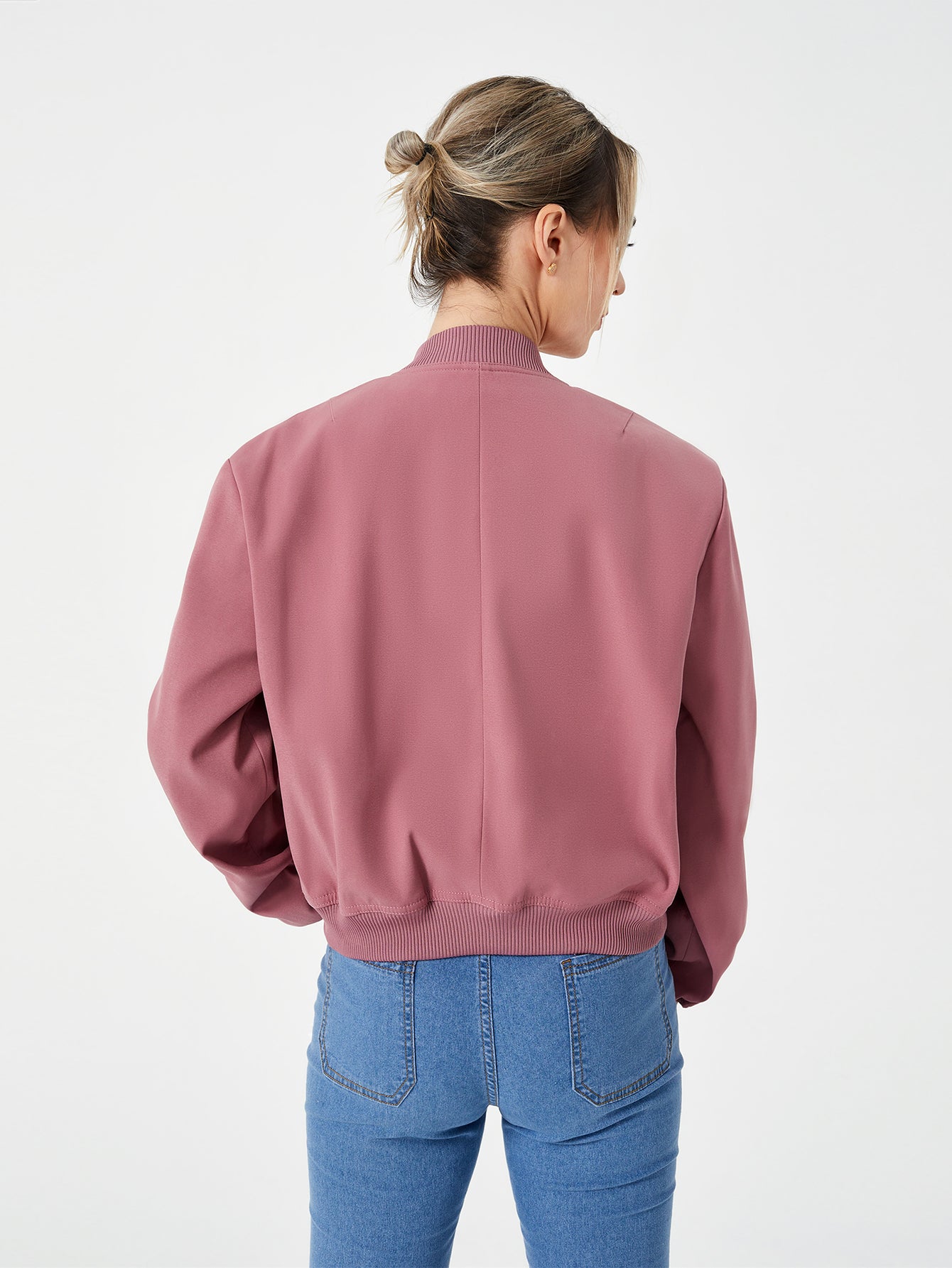 Leichte Cropped Bomberjacke für Frühlings-Styles