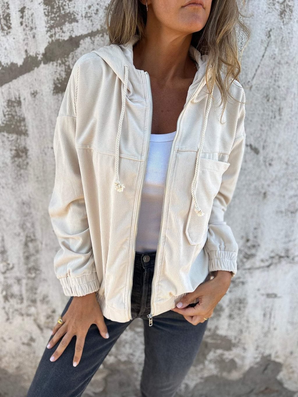 Leichte Kapuzenjacke für Damen Perfekt für den Frühling