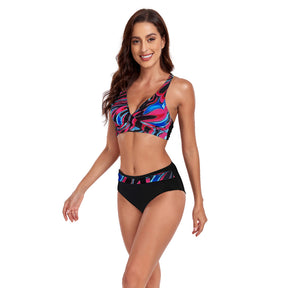 Stilvoller Frühlings-Bikini für Strand und Pool