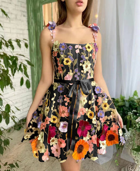 Feminin Blumenstickerei Kleid für Frühling und Sommer