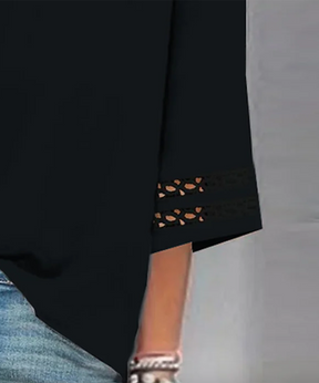 Black V-Neck 3/4 Sleeve Top - Frühlingshafter Chic & Komfort in Einem