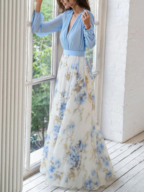 Florales Maxikleid mit V-Ausschnitt - Frühlingshafter Luxus & Komfort