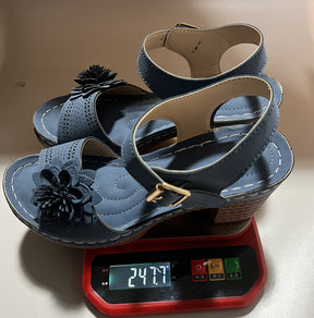 Blumige Damen Plateau Sandalen für den Sommer Alltagslook