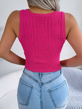 Leichtes Sommer-Top mit Cut-Out für stilvolle Anlässe