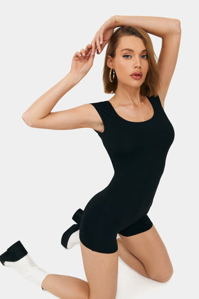 Rückfreier Jumpsuit für elegante Frühlingsnächte