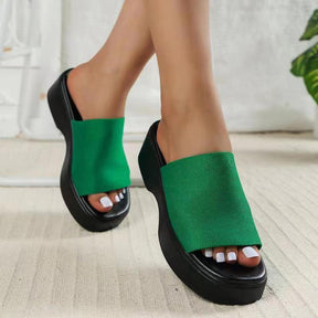 Modische Plateau-Slipper für Alltag und Freizeit
