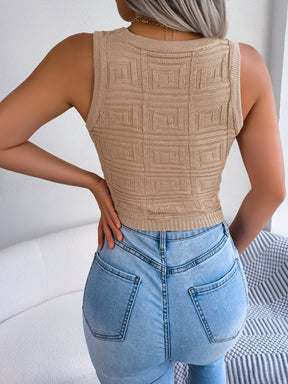 Leichtes Sommer-Top mit Cut-Out für stilvolle Anlässe
