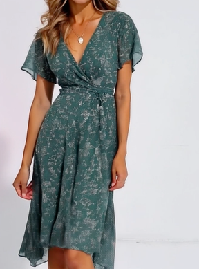 Unique Green V-Neck Midi-Kleid - Frühlingshafter Stil & Komfort